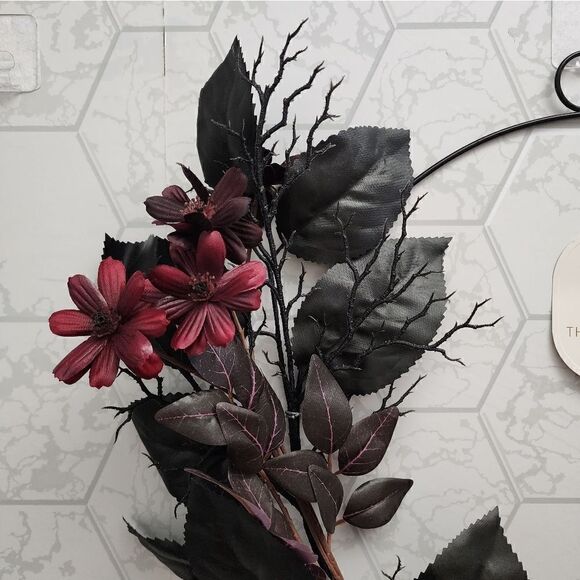 Nwt Halloween leaf and floral wreath "Threshold" - Picture 2 of 5